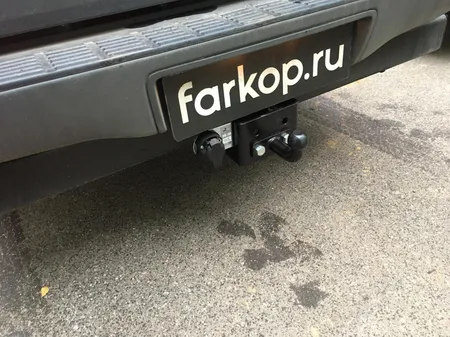 Фаркоп Лидер Плюс для Toyota Hilux 2010-2015 T114-FC в Саратов