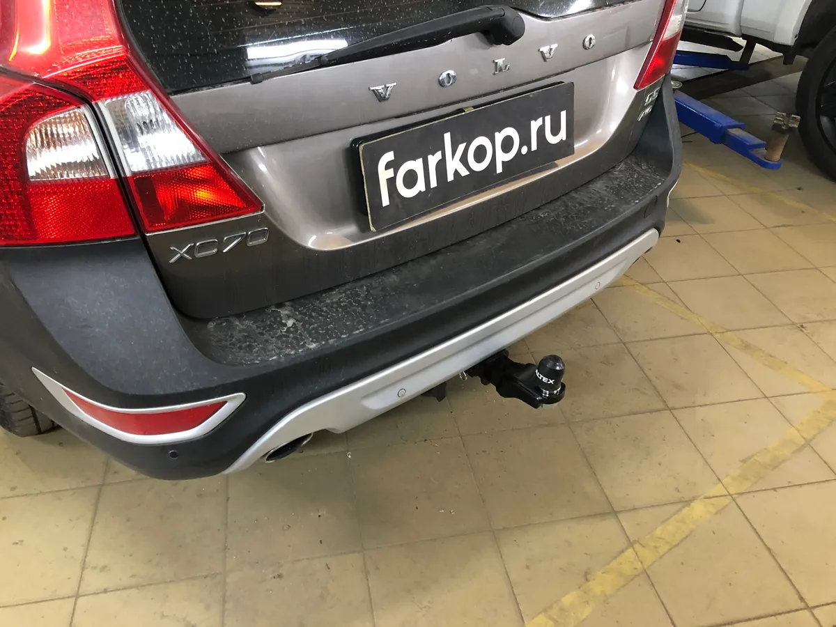 Фаркоп TowRus для Volvo XC70 2007-2016 259515 в Саратов Фаркоп TowRus для Volvo XC70 2007-2016 259515 в Саратов
