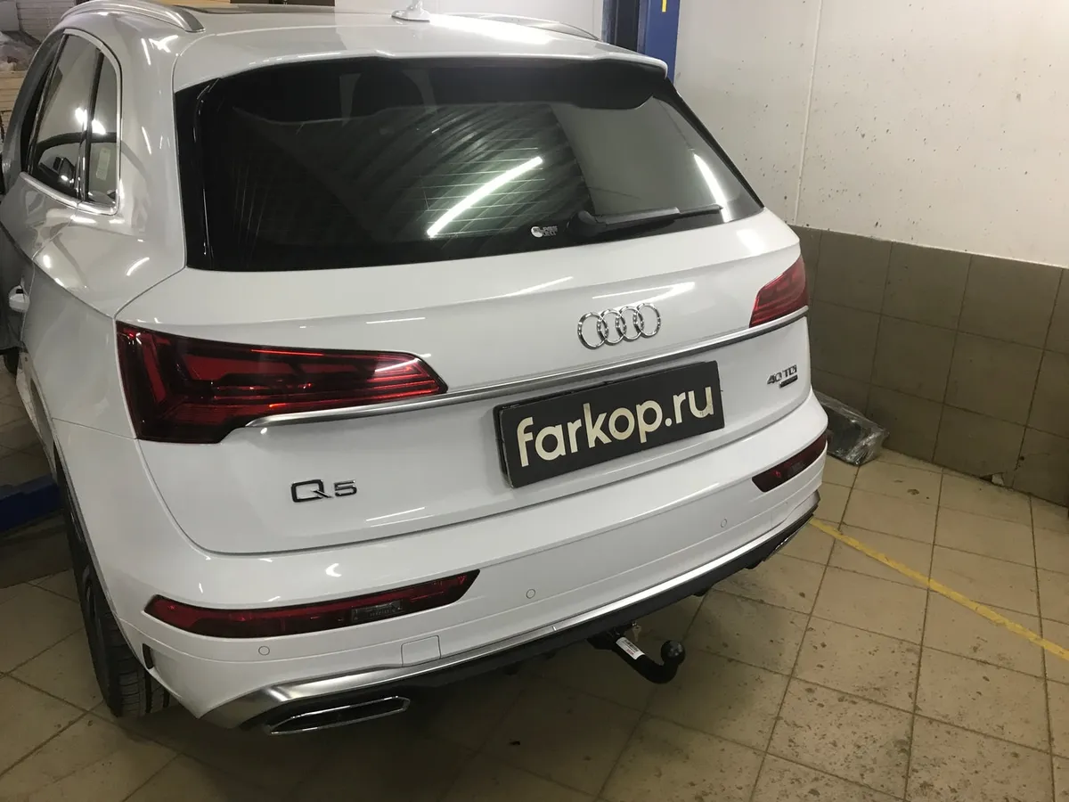 Фаркоп Oris для Audi Q5 2017-2026 3558-D2 в Саратов