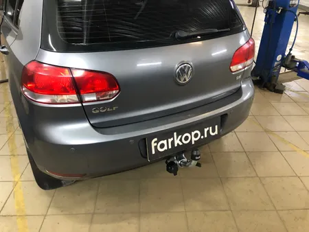 Фаркоп Galia для Volkswagen Golf 2008-2013 A038C в Саратов
