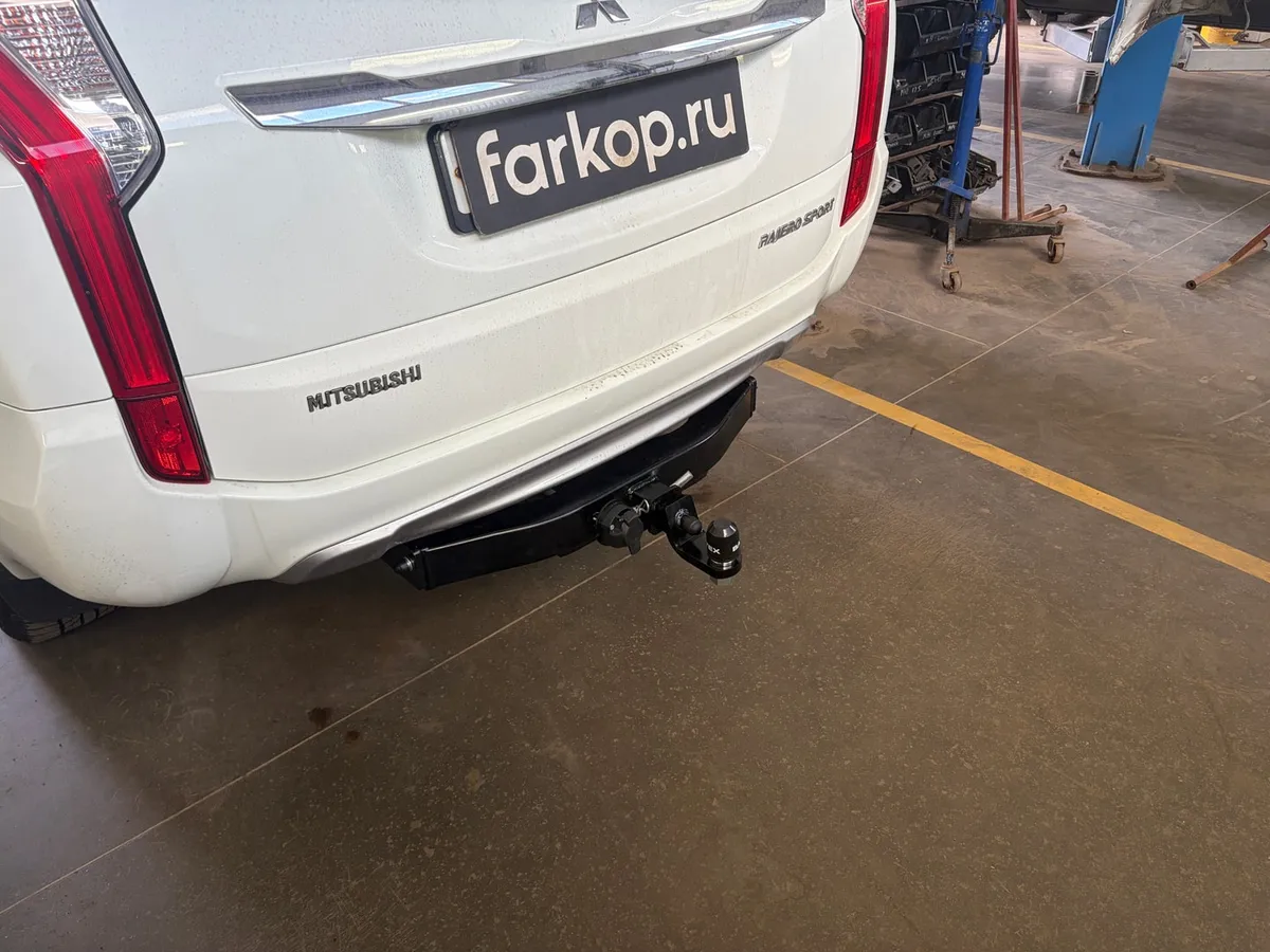 Фаркоп TowRus для Mitsubishi Pajero Sport 2017-2021 189379 в Саратов