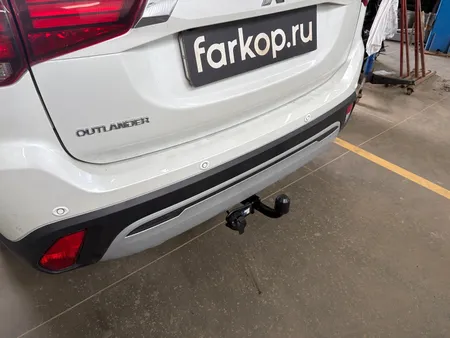 Фаркоп Berg для Mitsubishi Outlander 2012-2022 Арт. F.4013.001 F.4013.001 в Саратов
