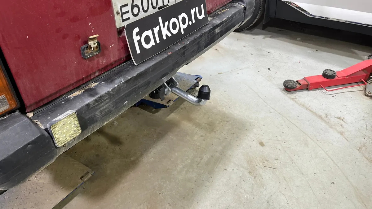 Фаркоп Galia для Jeep Cherokee 1997-2001 J005A в Саратов