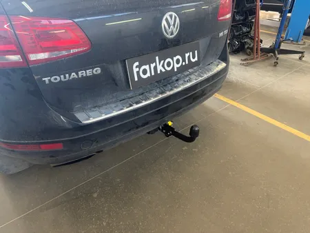 Фаркоп Berg для Volkswagen Touareg 2010-2018 F.5813.003 в Саратов