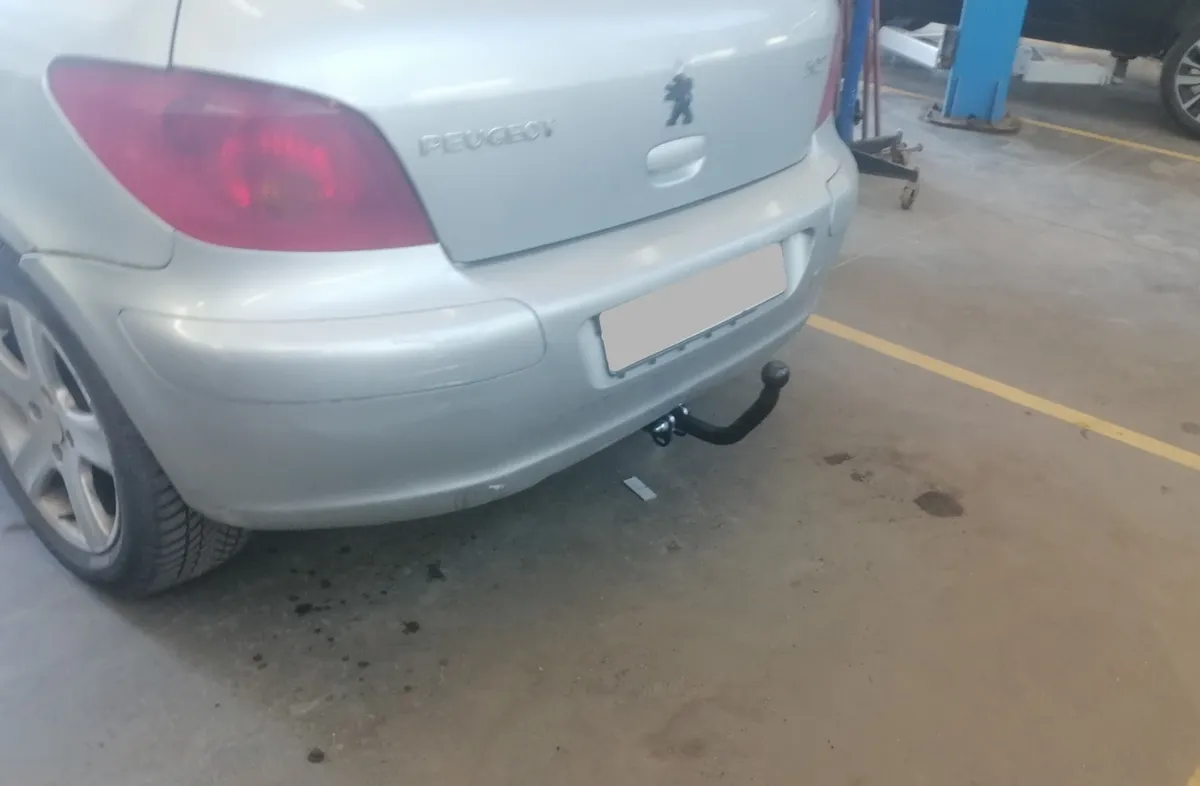 Фаркоп Лидер плюс для Peugeot 307 (хетчбек) 2001-2008 P106-A в Саратов