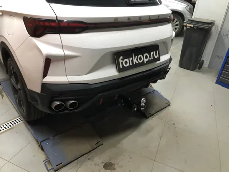 Фаркоп TowRus для Geely Coolray 2020- 299413 в Саратов