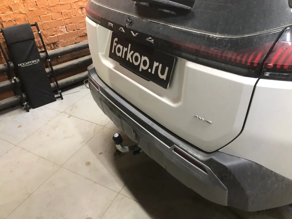 Фаркоп Galia для Toyota RAV4 2025- T072C в Саратов