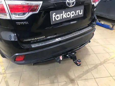 Фаркоп Sheriff для Toyota Highlander 2014-2020 Арт. 2790.31 2790.31 в Саратов